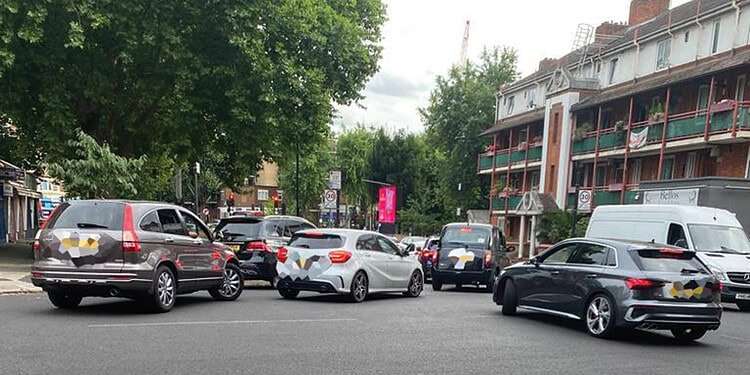 Drivers visibly confused by the junction on West Lane Bermondsey