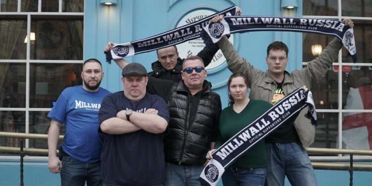 The Russian Lions outside the Churchill Pub, Moscow. Credit: Michail Peregudov