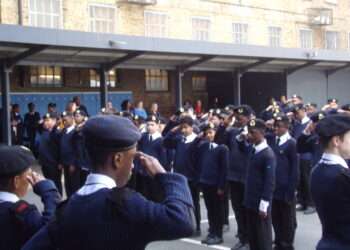 London's Nautical School is training young boys to follow maritime pursuits.