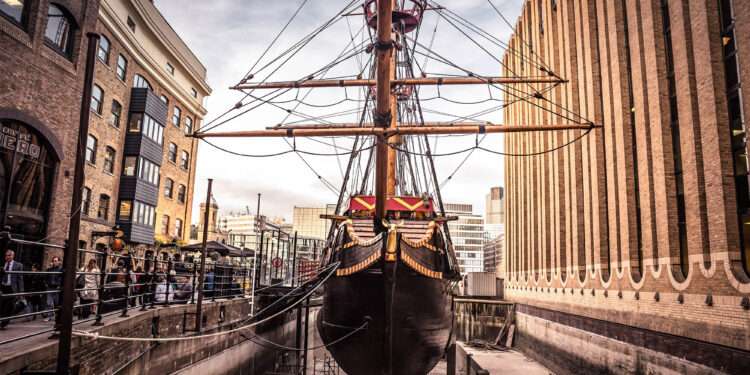 The Golden Hinde, Bankside.