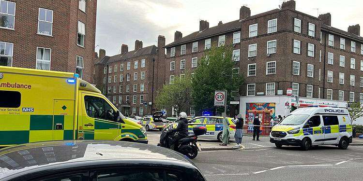 Two other men were arrested after the incident around the New Kent Road and Falmouth Road area at around 5.15pm