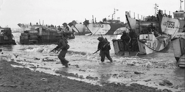 British troops landing on the Normandy beaches on 6 June 1944. (IWM; Mark Cartwright)